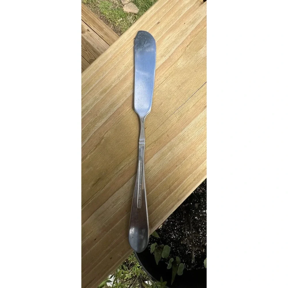 International Stainless Master Butter Knife. 